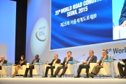 유일호 장관, 세계 도로대회 장관회의 참석