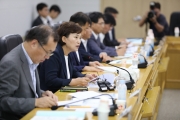 김현미장관, '공공기관 일자리 창출·공공성 강화 당부' 공공기관장 회의 개최