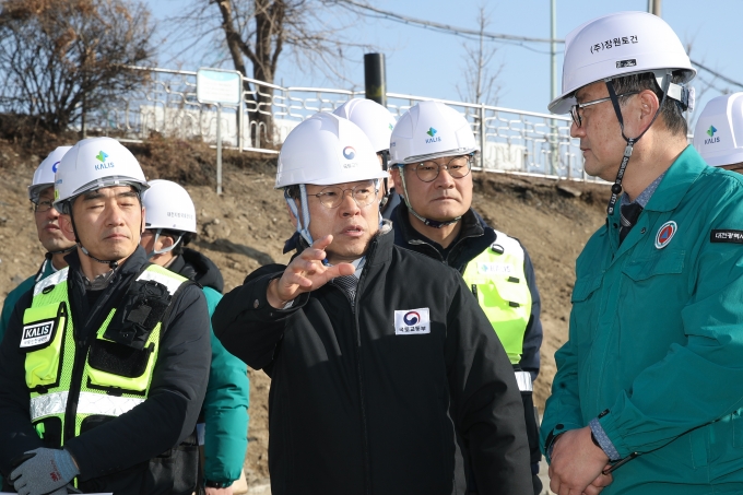 대전 유등교 재가설공사 현장방문 - 포토이미지