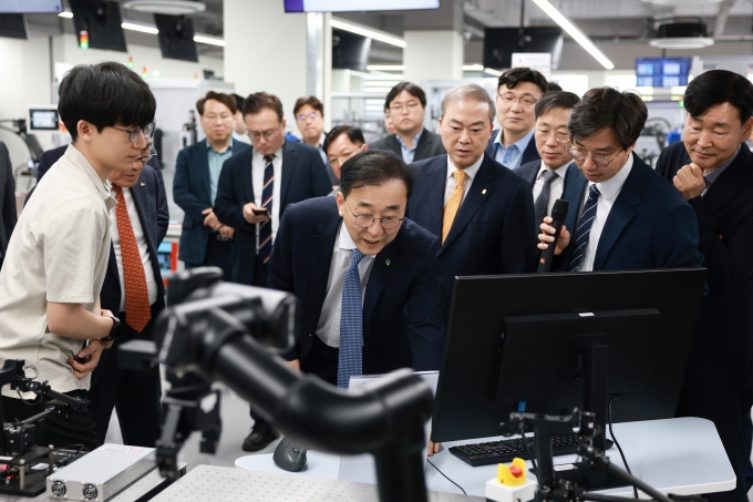 Safer and Smarter Construction through AI Innovation 포토이미지