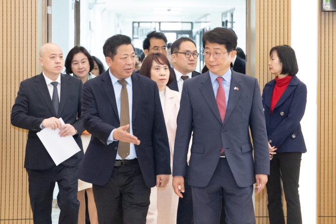 베트남 건설부 장관 면담 및 철도협력 MOU 체결식 - 포토이미지