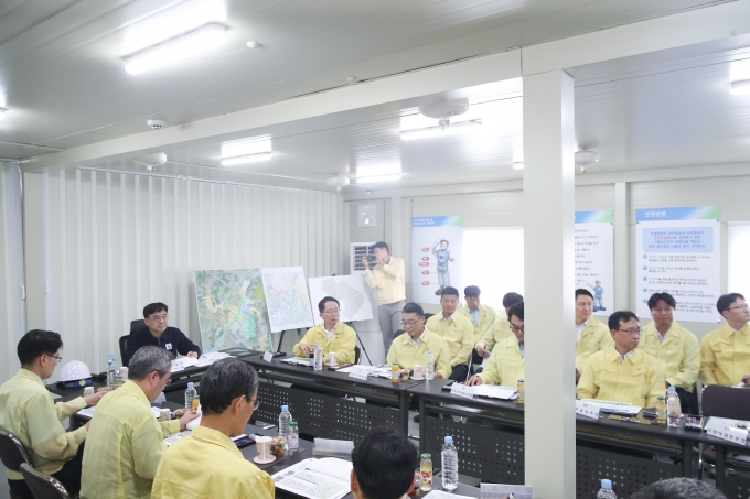 우기 폭염 대비 건설현장 점검 - 포토이미지