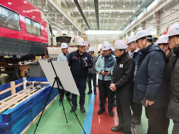 홍지선 2차관 다원시스 정읍공장 현장 점검 - 포토이미지