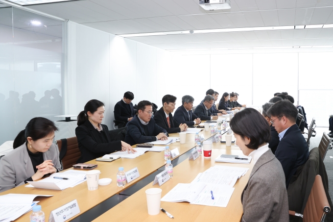 김이탁 제1차관 국토부-LH 합동 공급TF의 주택공급 협력과제 추진현황 점검 - 포토이미지