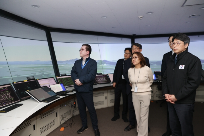 홍지선 2차관 역대 최대 항공교통량 시대 항공안전도 최고 수준으로 - 포토이미지