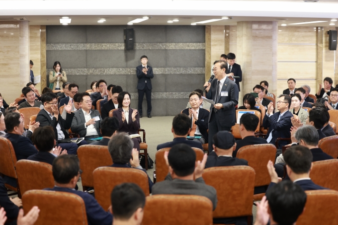 주택건설업계 타운홀미팅 - 포토이미지