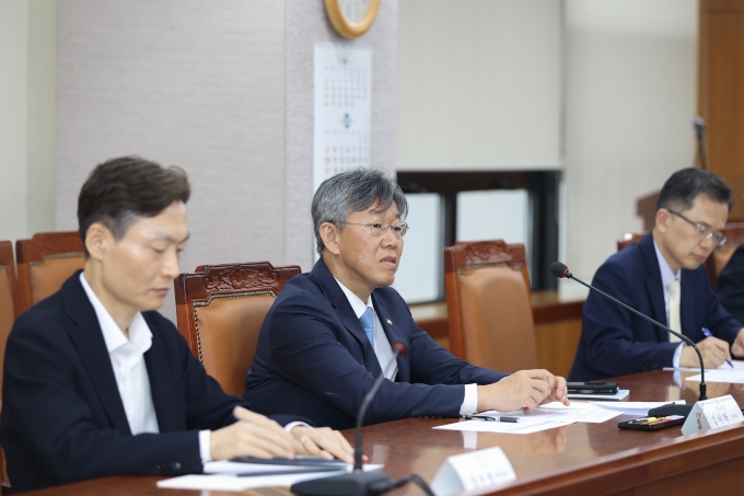 김이탁 제1차관 비아파트 공급 확대 간담회 - 포토이미지