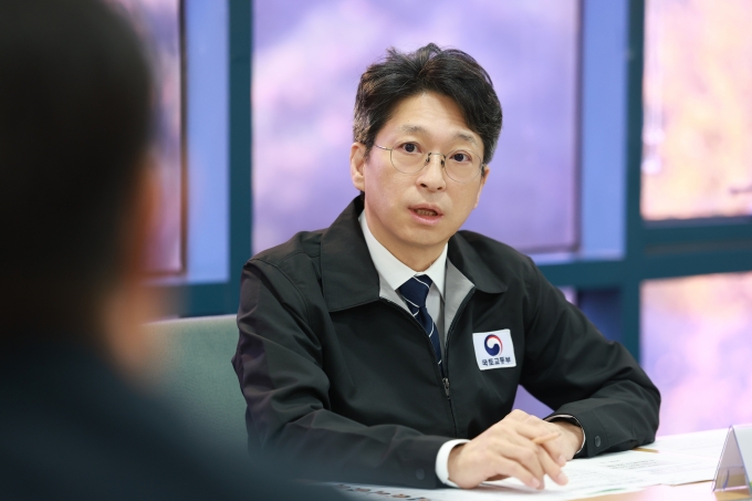 홍지선 장관 일산신도시 정비사업 추진현황 점검 - 포토이미지