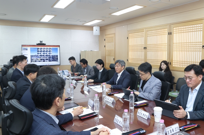 김이탁 제1차관 모듈러주택 활성화를 위한 협의체 개최 - 포토이미지